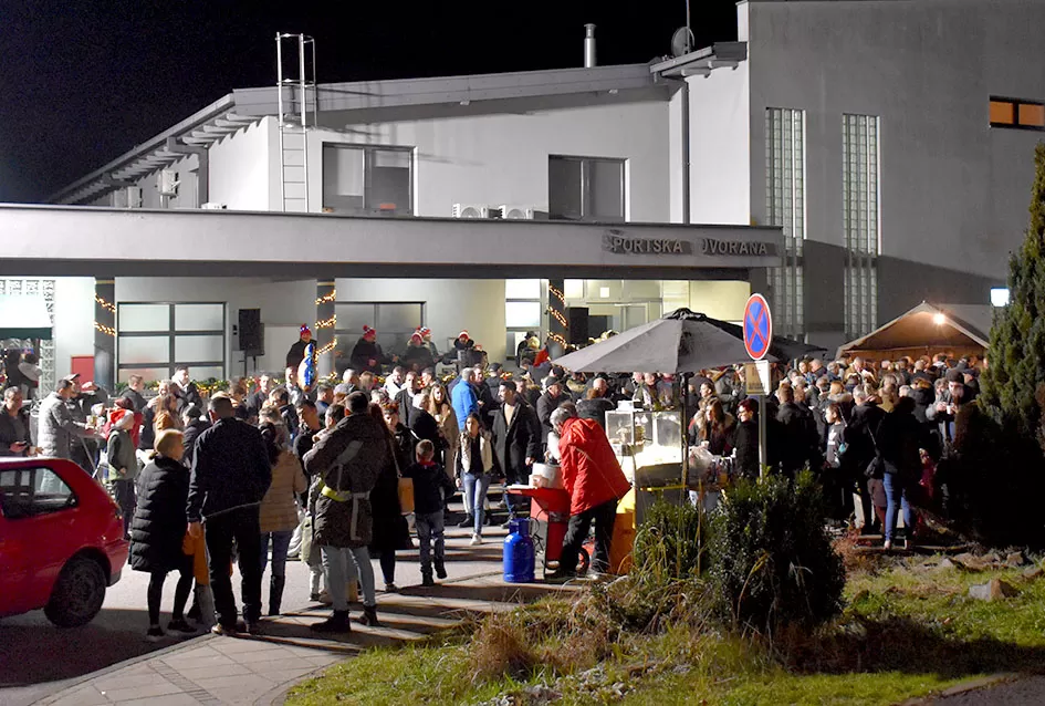 Brestovačka priredba donijela poruke zajedništva, empatije i dobrote