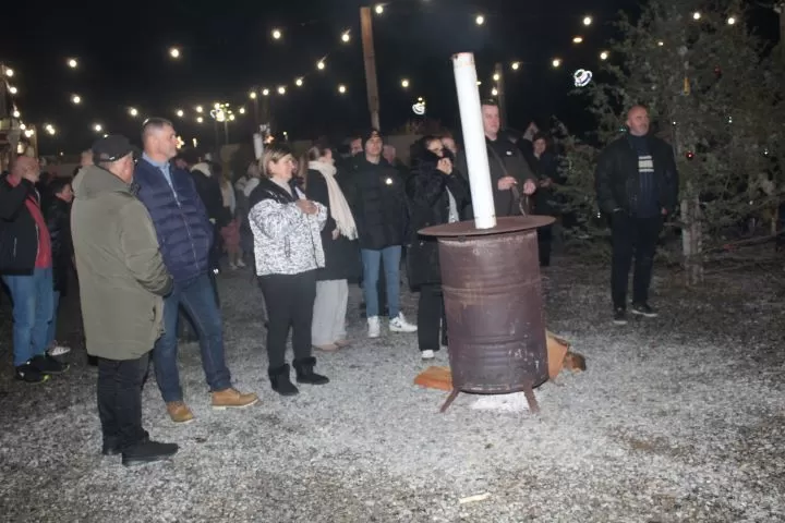 U Bećarskom šoru u znaku osoba „zlatne dobi“, ribiča i Tamburaškog sastava „Podrumski bećari”