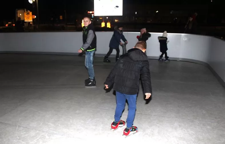 U Bećarskom šoru u znaku osoba „zlatne dobi“, ribiča i Tamburaškog sastava „Podrumski bećari”