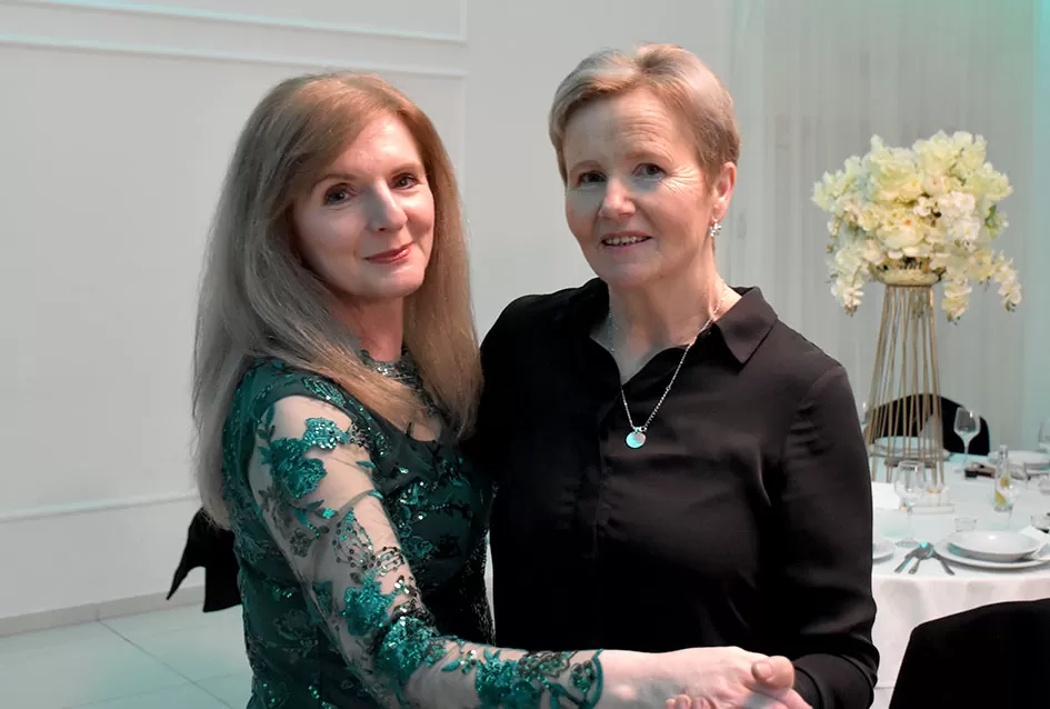 Plesna zabava u Gloriji unijela blagdanski duh u Požegu