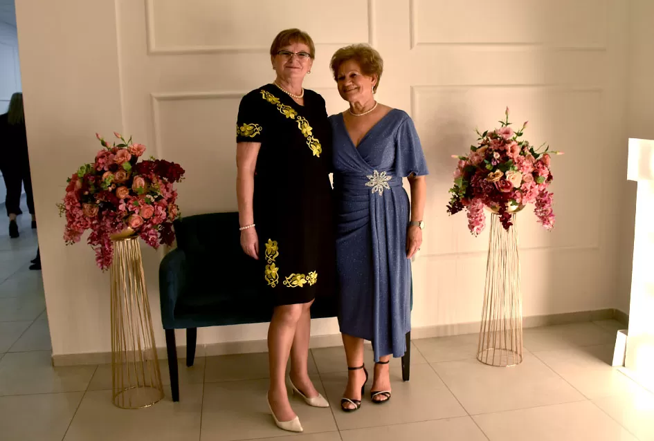 Plesna zabava u Gloriji unijela blagdanski duh u Požegu