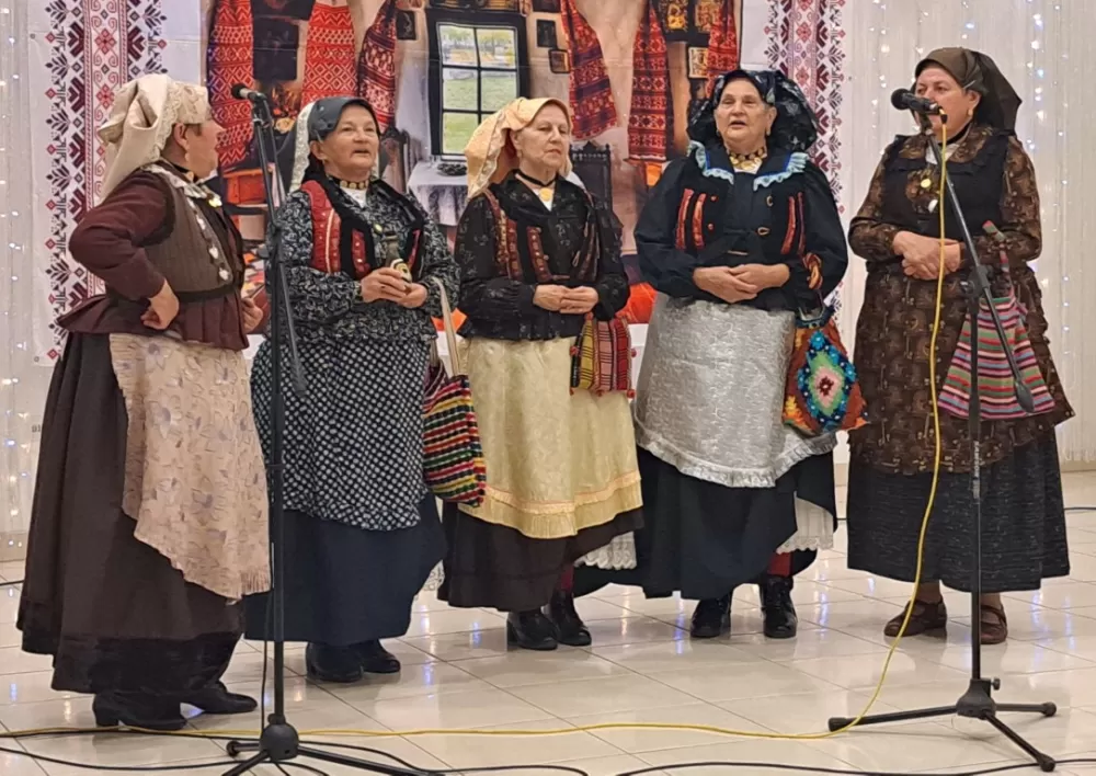 6. SMOTRA PJEVAČKIH ZBOROVA - Glazbena simbioza tradicije Ukrajinaca i Hrvata