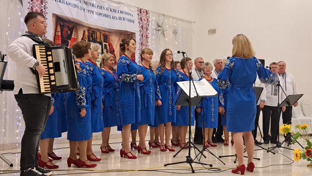 6. SMOTRA PJEVAČKIH ZBOROVA - Glazbena simbioza tradicije Ukrajinaca i Hrvata