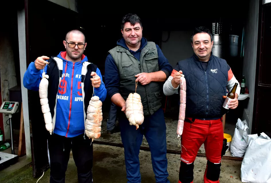 Požega.eu | Kako su Marinclini pretvorili kolinje u druženje ʼ3 u 1ʼ