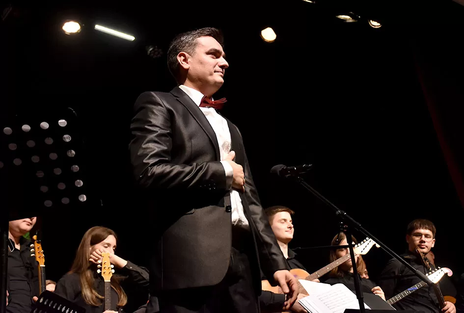 Od Lisinskog do Južne Koreje: ʼVila Velebitaʼ i ʼSinovi Ataraʼ priredili nezaboravnu adventsku večer