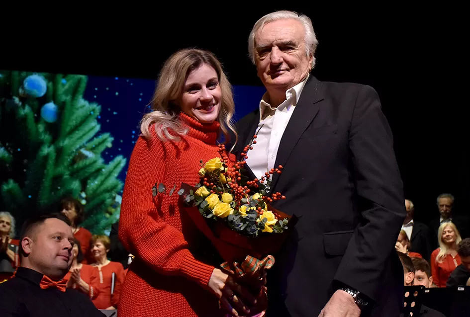 Od Lisinskog do Južne Koreje: ʼVila Velebitaʼ i ʼSinovi Ataraʼ priredili nezaboravnu adventsku večer