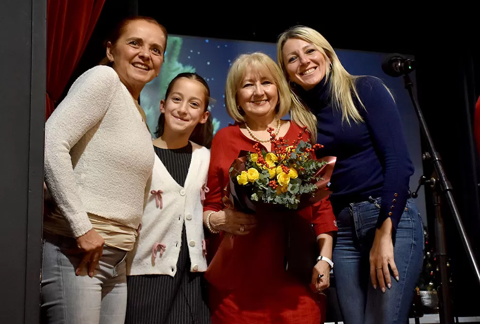 Od Lisinskog do Južne Koreje: ʼVila Velebitaʼ i ʼSinovi Ataraʼ priredili nezaboravnu adventsku večer