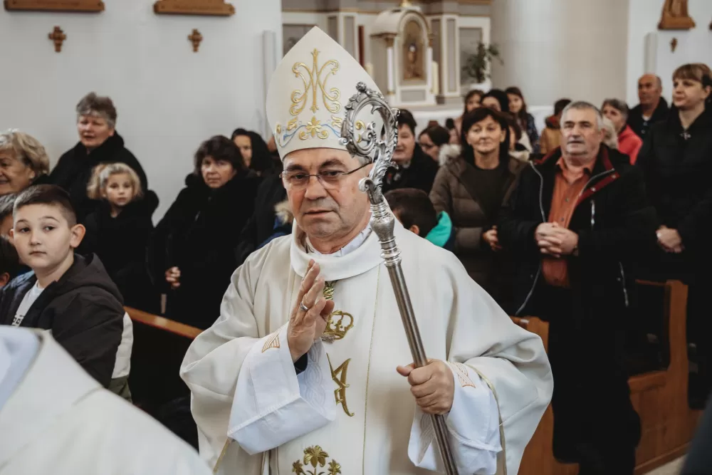 Vetovo proslavilo 90. obljetnicu posvećenja crkve
