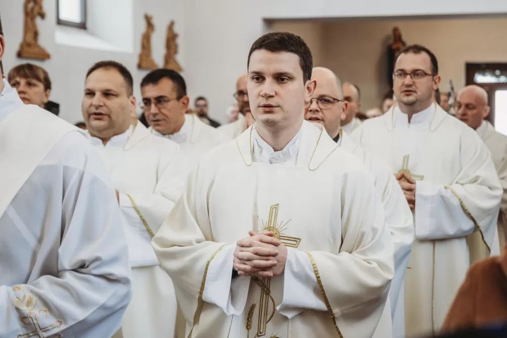 Vetovo proslavilo 90. obljetnicu posvećenja crkve