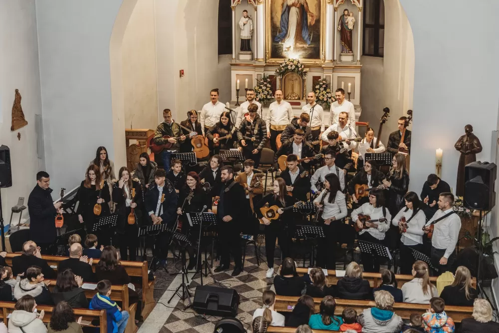 Vetovo proslavilo 90. obljetnicu posvećenja crkve