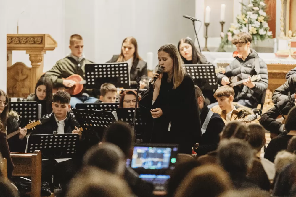 Vetovo proslavilo 90. obljetnicu posvećenja crkve