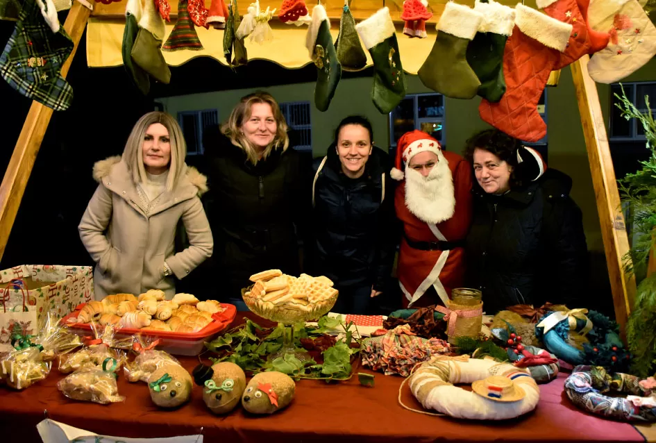 Advent u Ljeskovici: Zajedništvo, pjesma i darovi unijeli blagdansku radost u Dom za odrasle osobe