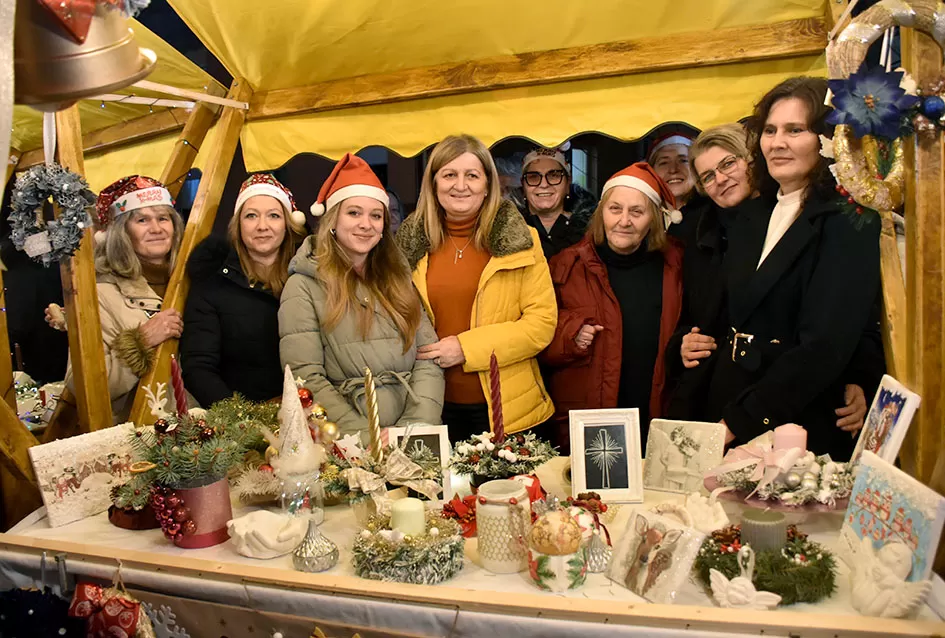 Advent u Ljeskovici: Zajedništvo, pjesma i darovi unijeli blagdansku radost u Dom za odrasle osobe