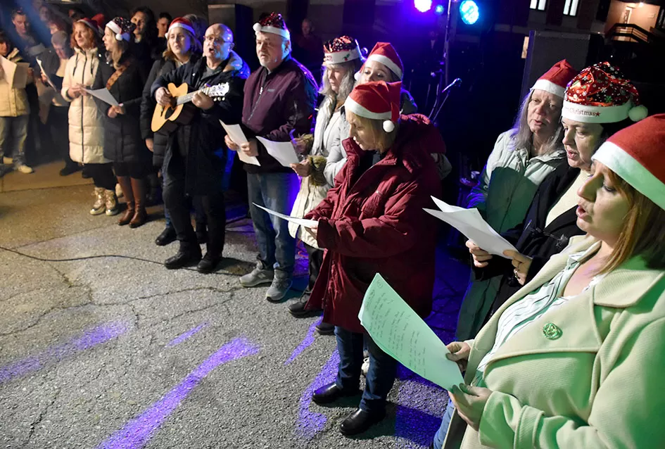 Advent u Ljeskovici: Zajedništvo, pjesma i darovi unijeli blagdansku radost u Dom za odrasle osobe