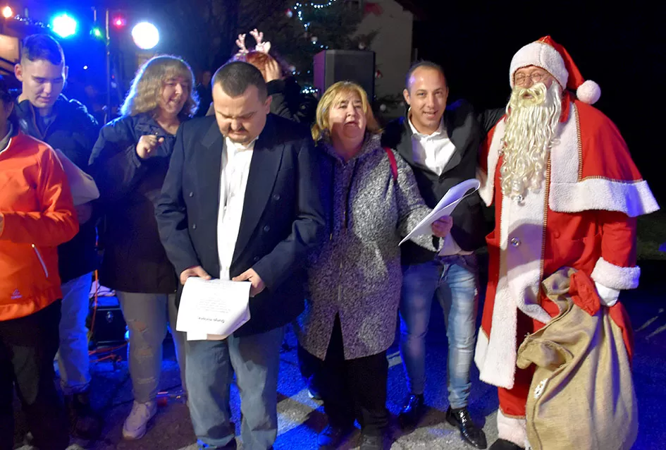 Advent u Ljeskovici: Zajedništvo, pjesma i darovi unijeli blagdansku radost u Dom za odrasle osobe