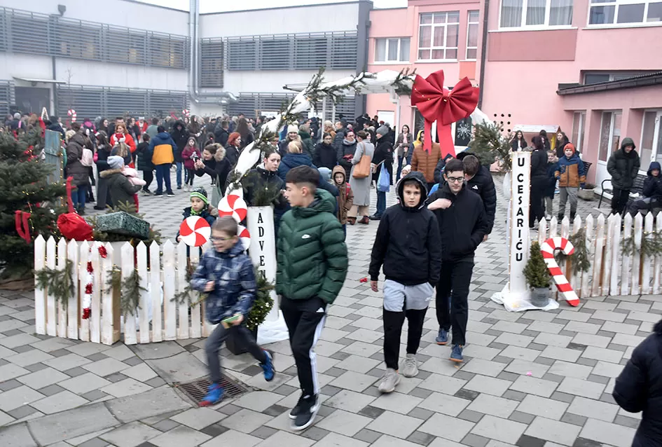 Zadrugari OŠ ʼDobriša Cesarićʼ: Od otpada do blagdanske čarolije