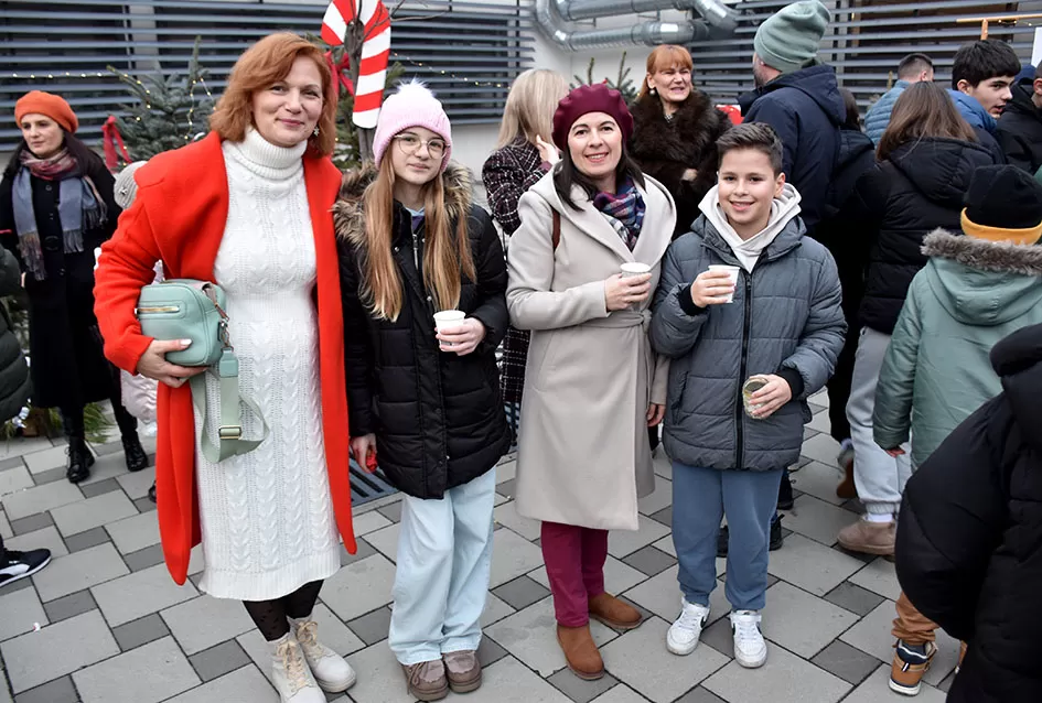 Zadrugari OŠ ʼDobriša Cesarićʼ: Od otpada do blagdanske čarolije