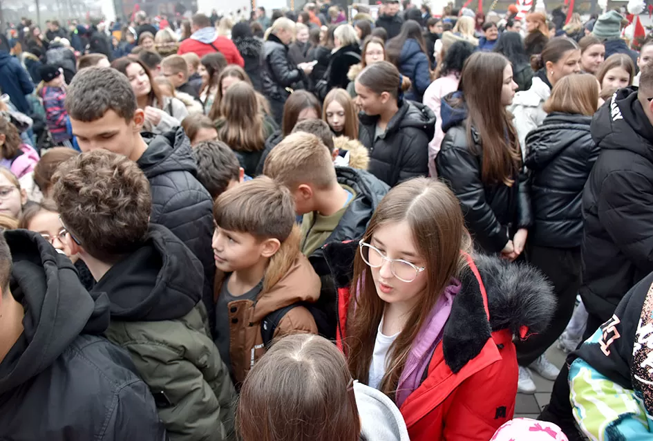 Zadrugari OŠ ʼDobriša Cesarićʼ: Od otpada do blagdanske čarolije