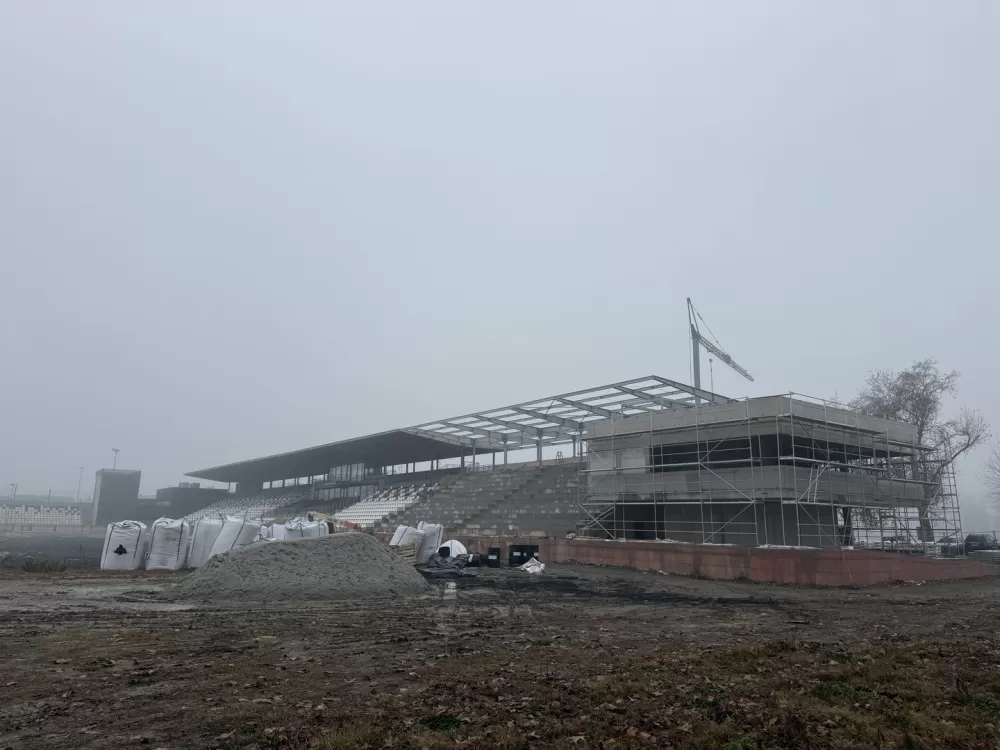 Zapadni dio južne tribine Stadiona kraj Save prerasta u suvremeni sportski kompleks