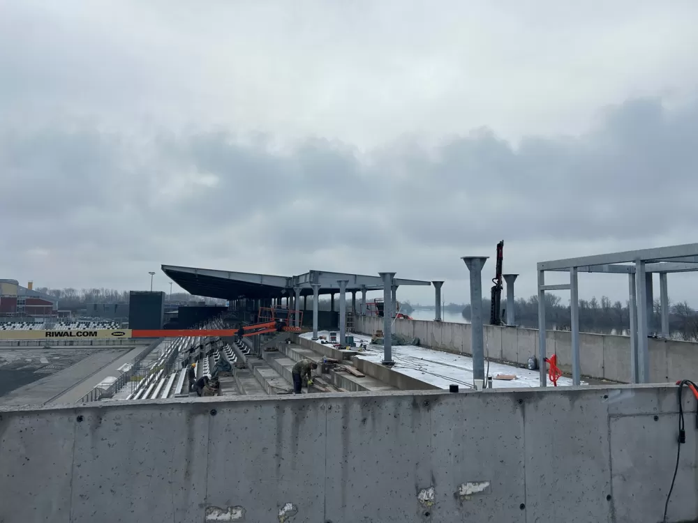 Zapadni dio južne tribine Stadiona kraj Save prerasta u suvremeni sportski kompleks