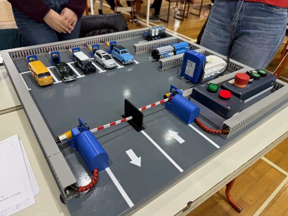 Održan GMM FEST(IVAL) 2025 u Gimnaziji „Matija Mesić“ – Slavonski Brod proslavio dan znanosti, tehnologije i inovacija