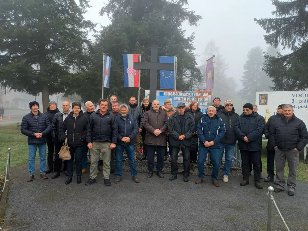 Požega.eu | Brestovački branitelji pohodili Voćin u čast obljetnice stradanja mještana 