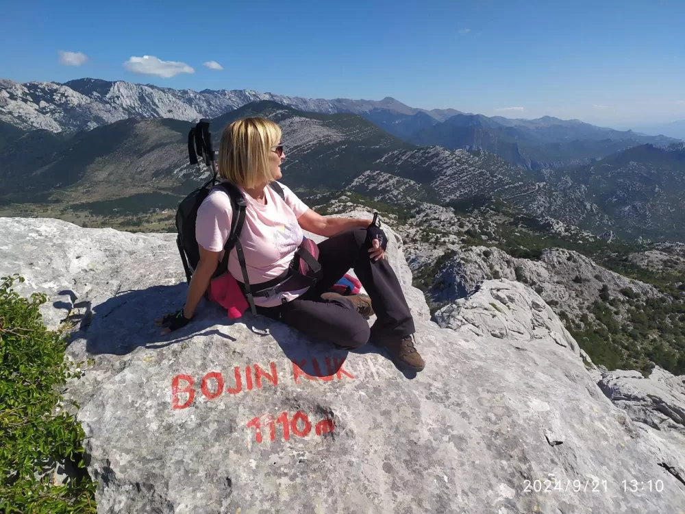 Dr. Rajka Šimunović dobitnica najvišeg priznanja Hrvatskog planinarskog saveza za 150 osvojenih vrhova Hrvatske