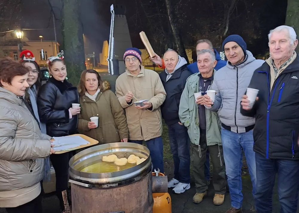 SLAVONSKI ADVENT - Zajedništvo u iščekivanju Božića