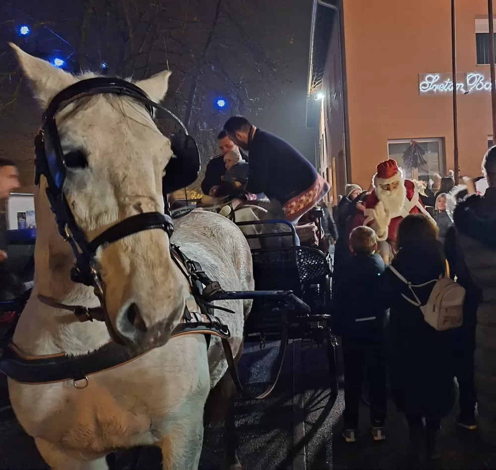 SLAVONSKI ADVENT - Zajedništvo u iščekivanju Božića