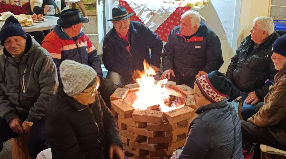 SLAVONSKI ADVENT - Zajedništvo u iščekivanju Božića
