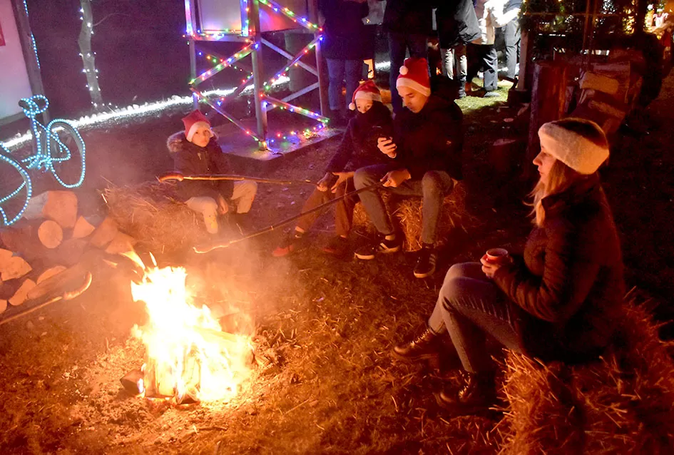 Mladi iz Daranovaca zajedništvom i entuzijazmom oživjeli adventsku priču svoga mjesta koja je okupila gotovo 200 mještana