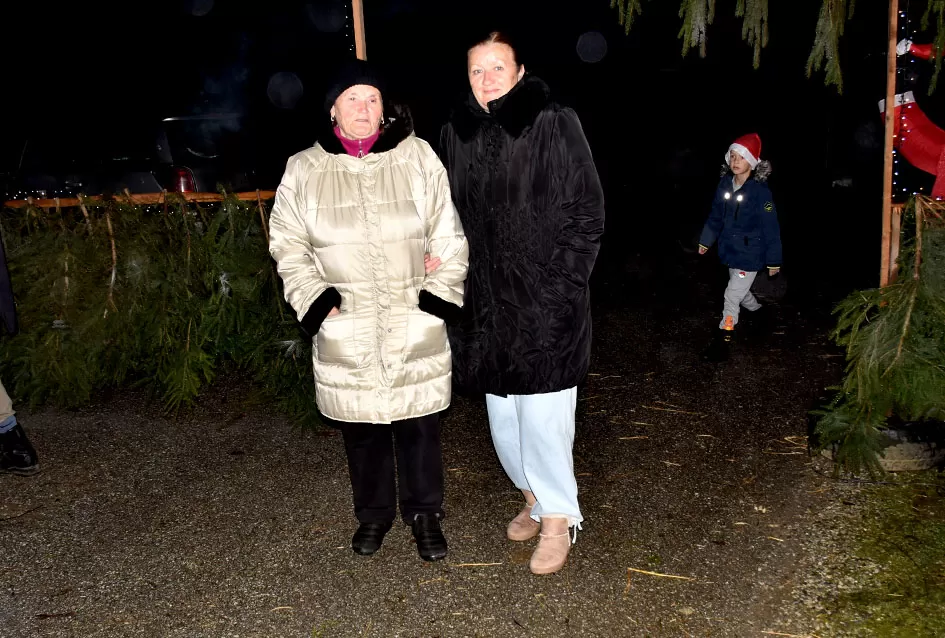 Mladi iz Daranovaca zajedništvom i entuzijazmom oživjeli adventsku priču svoga mjesta koja je okupila gotovo 200 mještana