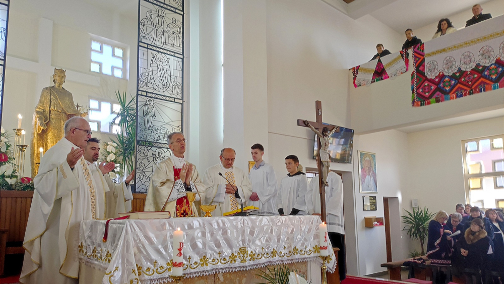 SB Online | Proslava svetkovine Krista Kralja u Brodskom Varošu