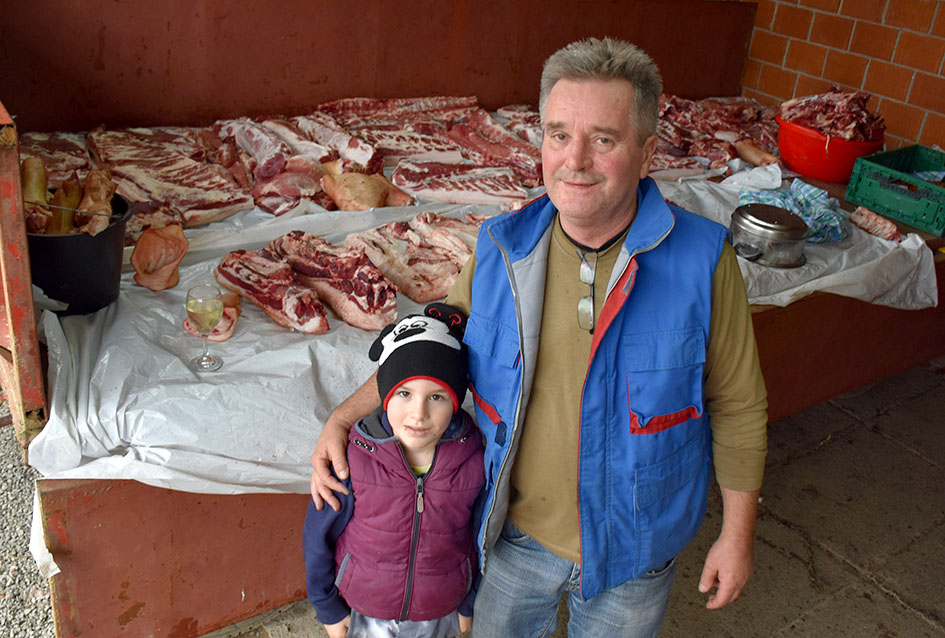 Preradili tonu mesa žive vage