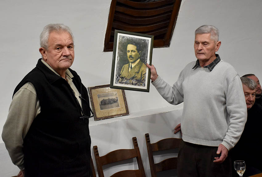 ADVENTSKO KUŠANJE VINA ČLANOVA POŽEŠKE UDRUGE VINARA U ZNAKU OBLJETNICA Požežani su graševinu pili prije 160 godina