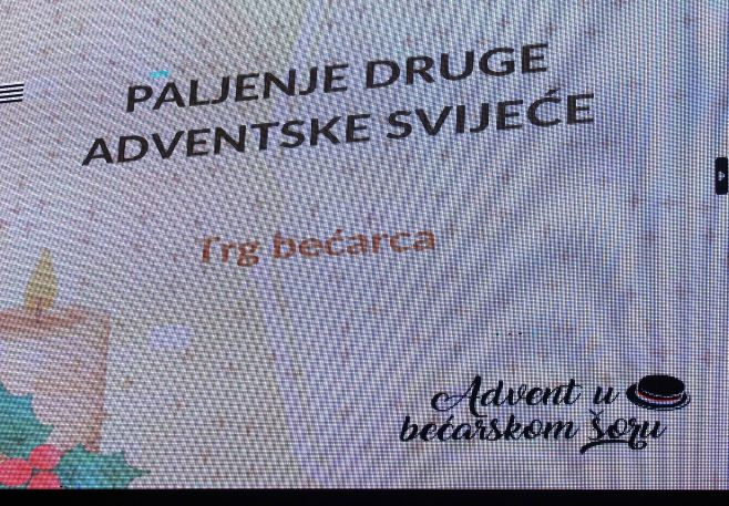 Pleternički umirovljenici zapalili drugu adventsku svijeću na Trgu bećarca