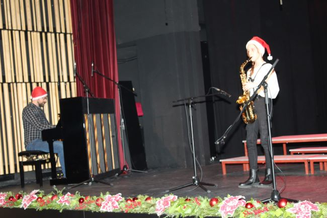 Učenici i nastavnici pleterničkog Područnog odjeljenja Glazbene škole Požega održali nezaboravan „Božićni koncert“