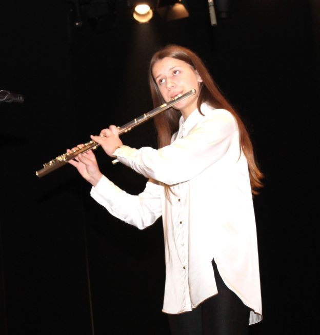 Učenici i nastavnici pleterničkog Područnog odjeljenja Glazbene škole Požega održali nezaboravan „Božićni koncert“