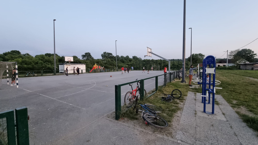 DISKRIMINACIJA ROMA I ROMKINJA