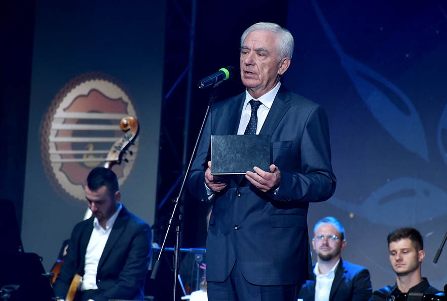[FOTOGALERIJA]  Završnica “Zlatnih žica Slavonije Požega 2023”: Večer novih tamburaških pjesama