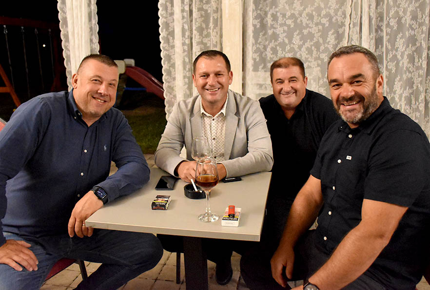 [FOTOGALERIJA]  Završnica “Zlatnih žica Slavonije Požega 2023”: Večer novih tamburaških pjesama