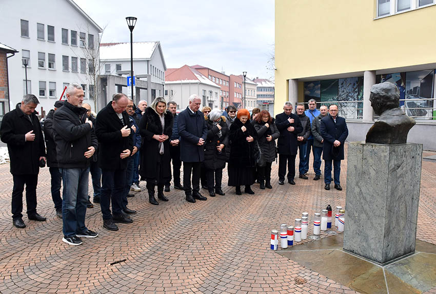 Požega.eu | Susret požeškog gradonačelnika dr.sc. Željka Glavića s predstavnicima udruga proistekli iz Domovinskog rata povodom Dana međunarodnog priznanja Republike Hrvatske