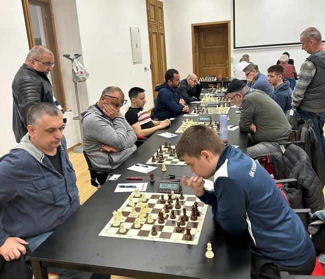 Požega.eu | Uspješan start Šahovskog kluba Vina Markota iz Pleternice