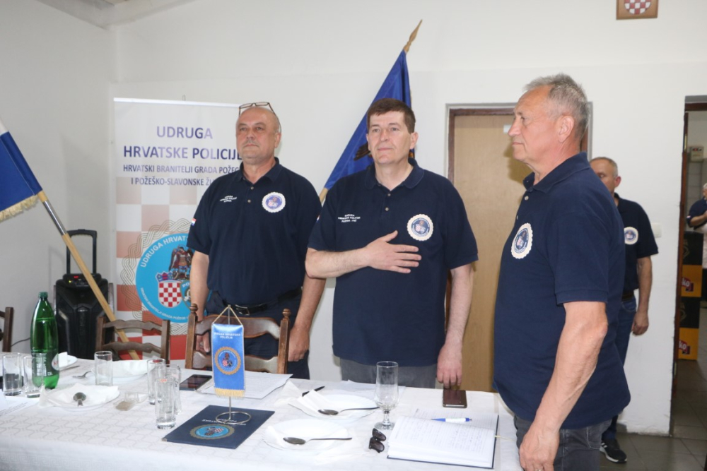 Požega.eu | Udruga hrvatske policije njeguje sjećanja na poginule kolege i značajne događaje iz domovinskog rata