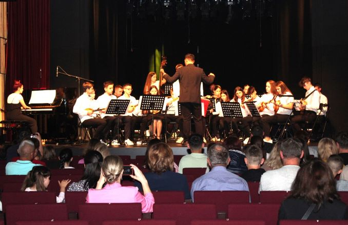 Požega.eu | Održan završni koncert učenika Glazbene škole Požega Područnog odjeljenja u Pleternici