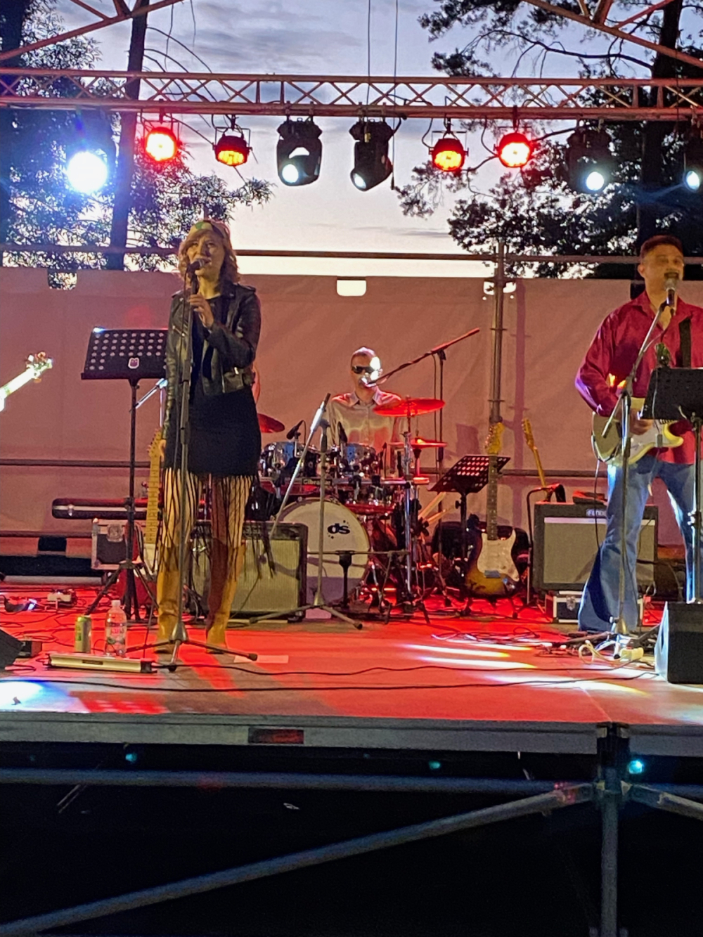 Brodsko-požeški band Fun Key oduševio Našičane na rock večeri