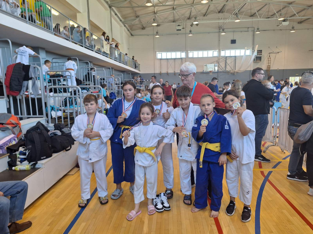 Požega.eu | USPJEH POŽEŠKIH JUDAŠA: Mateo Horvatović i Toni Bešlić osvojili zlatne medalje, a borci Judokana još dvije srebrne i tri brončane 