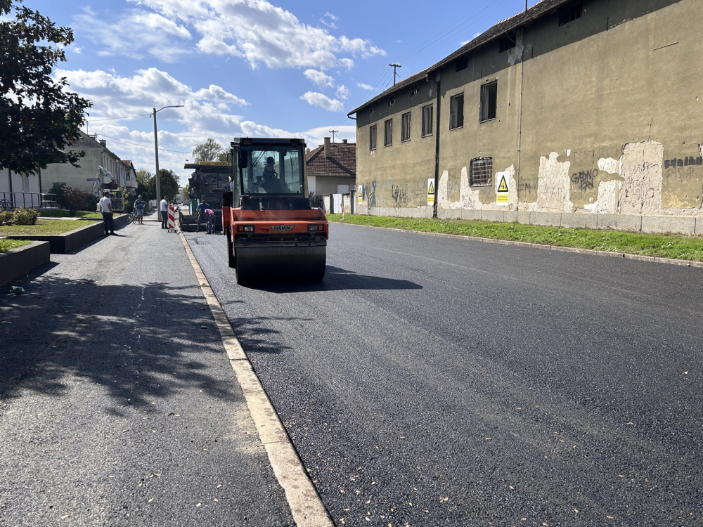 SB Online | (FOTO) Modernizacija kolnika i oborinske odvodnje u ulici Jurja Dobrile