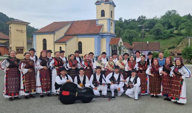 SB Online | “KOLO NA MEDANU”: Priča o bogatstvu tradicijske baštine sela Drežnik i njenim vrijednim čuvarima