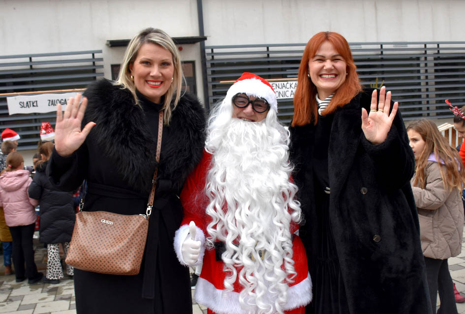 ADVENTSKI SAJAM U CESARIĆU: Zarađeno doniraju Udruzi „Mali princ“